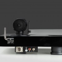 Pro-ject X1 B Manuel Pikap